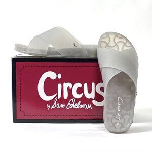 New Circus By Sam Edelman Jaylee Criss-Cross Slide Sandal, Soft Silver, 8